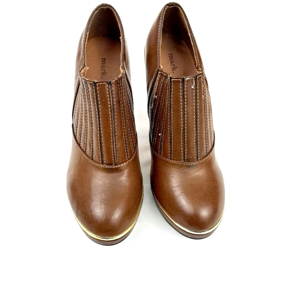 Mark Women's Brown Stiletto Platform Pumps With Gold accent  Sz 7